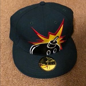 The Hundreds New Era fitted hat (sz 7 & 1/2)